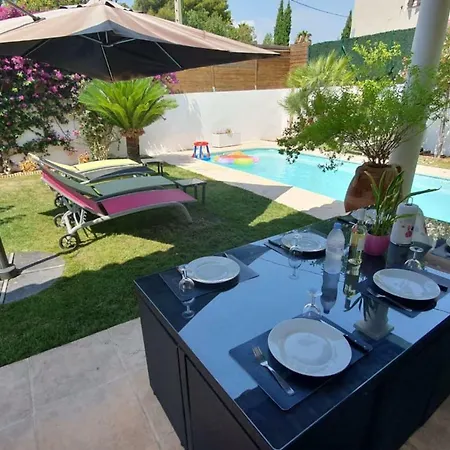 Moderne,centre,piscine,5min Mer,clim,parking *