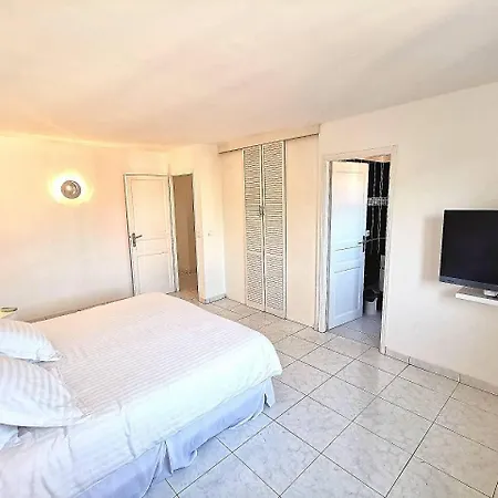 Dom wakacyjny Moderne,centre,piscine,5min Mer,clim,parking *
